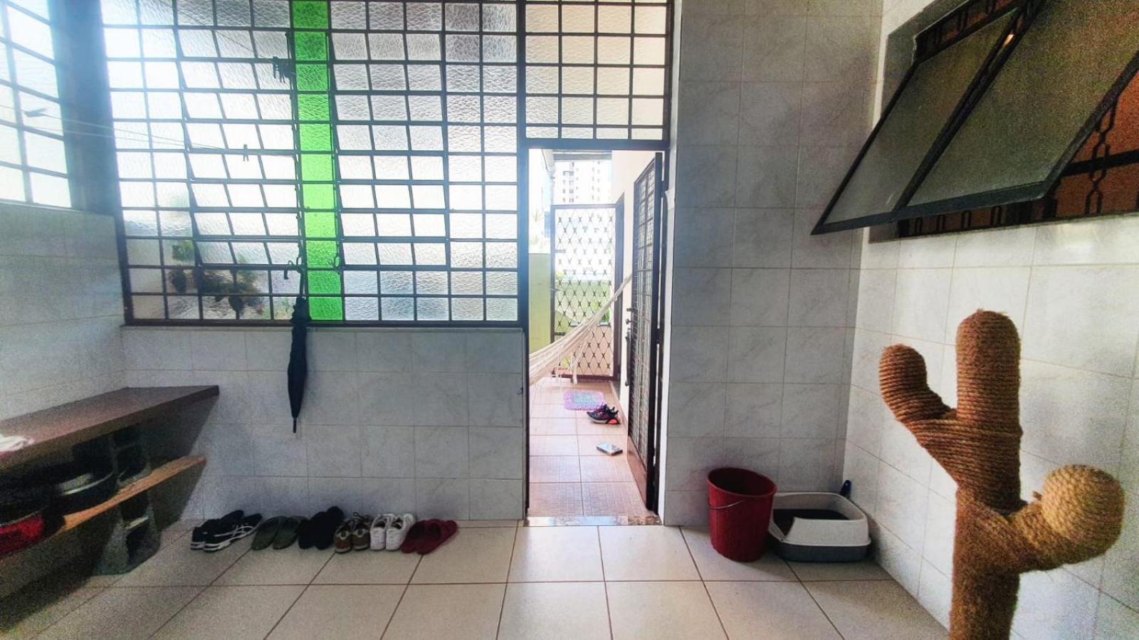 Quarto Casal Com Janela Casa Caramel Belo Horizonte Exterior photo
